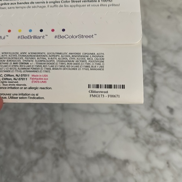 Color Street glitter Pattern Nail Strips - Picture 3 of 3